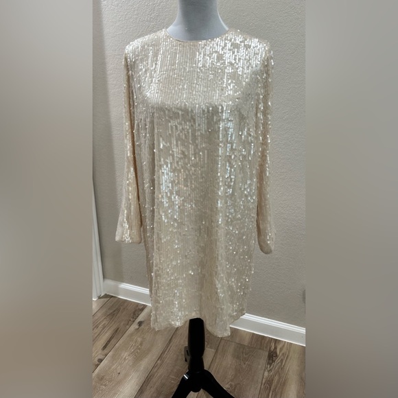 🆕 LAFAYETTE 148 NEW YORKBonnie Iridescent Sequin Shift Dress